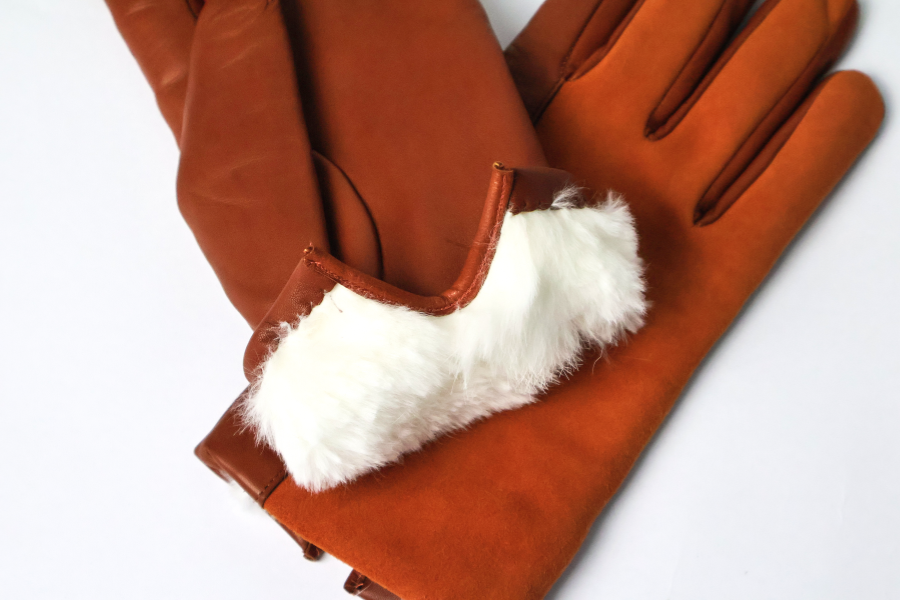 Gants Prestigieux nature bi-texture en cuir d'agneau et cuir d'agneau suédé doublé