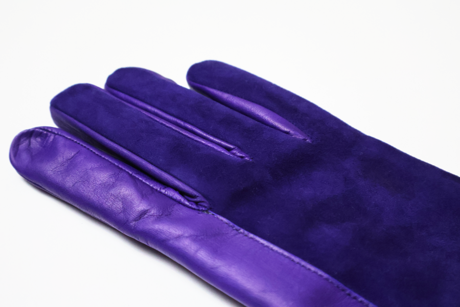 Gants Prestigieux ultra-violet bi-texture en cuir d'agneau et cuir d'agneau suédé doublé