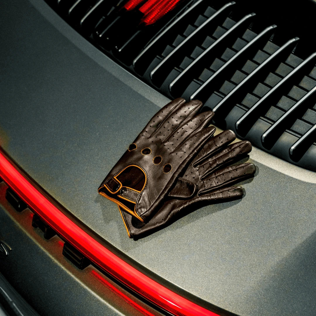 Gants de conduite porsche cuir de luxe marron - La Main De l'Homme