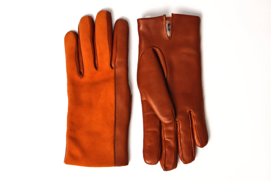 gants Intemporel bi-texture en cuir d'agneau et cuir d'agneau suédé - La Main De l'Homme