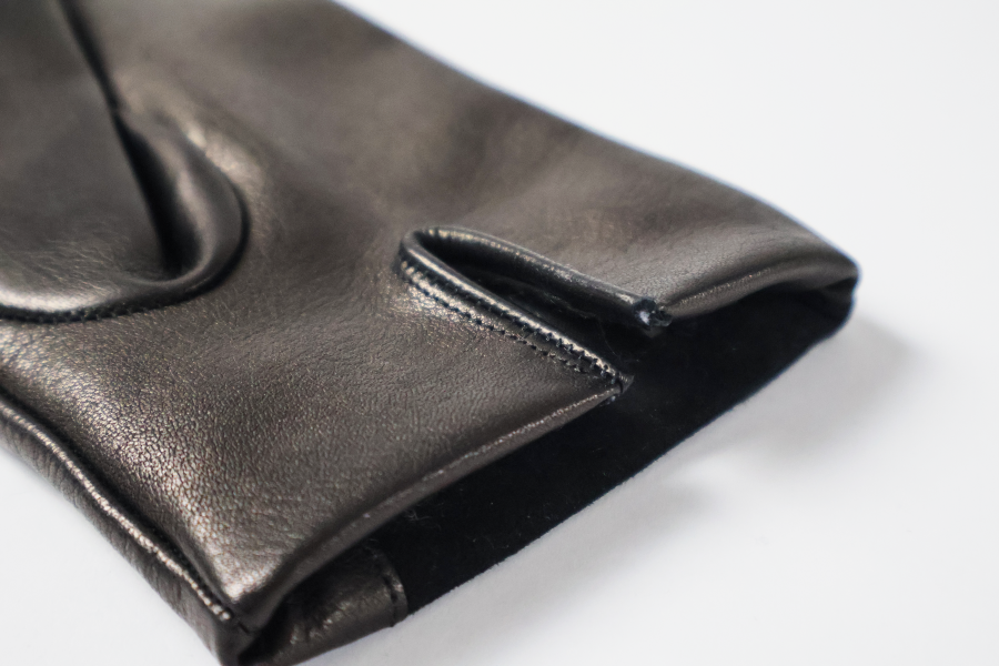 Gants Prestigieux noir bi-texture en cuir d'agneau et cuir d'agneau suédé doublé