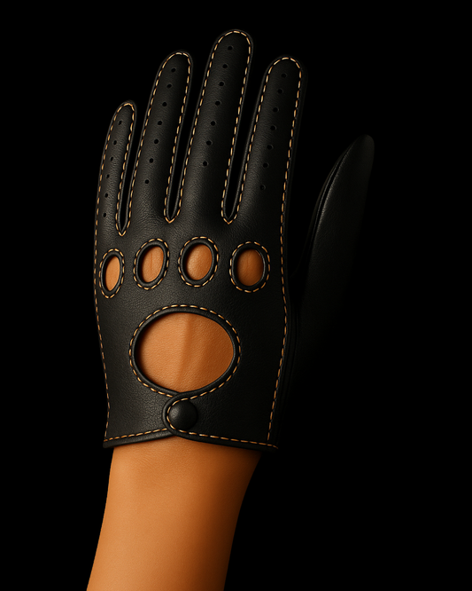 Gants de conduite personnalisés pour femme en cuir d'agneau noir surpiqûres camel - La Main De l'Homme